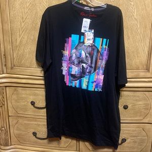 Brand new Robert Graham